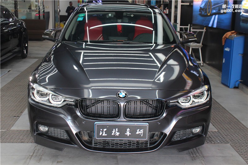 長(zhǎng)沙汽車(chē)改色貼膜改裝實(shí)體店 寶馬3系全車(chē)施工水晶鈦灰