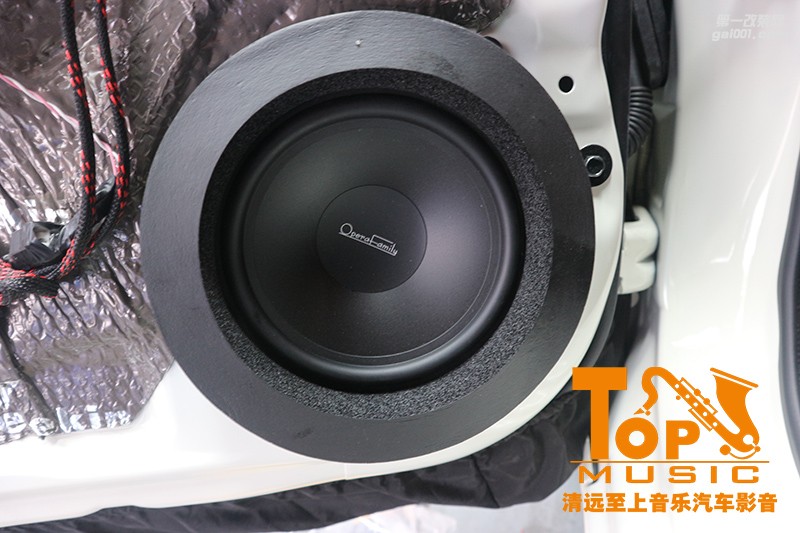 樂享優(yōu)質(zhì)的音樂生活，清遠(yuǎn)至上汽車音響改裝日產(chǎn)軒逸改裝歌劇世家音響