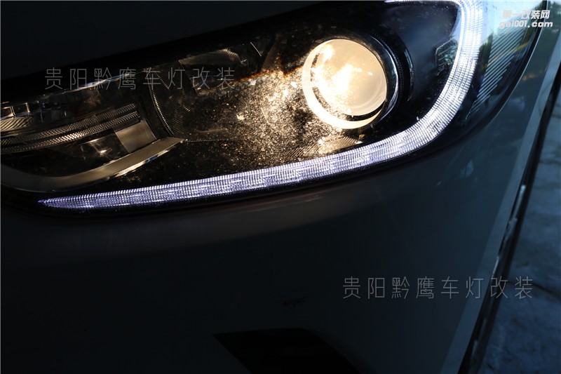 貴陽(yáng)現(xiàn)代領(lǐng)動(dòng)車(chē)燈改裝升級(jí)海拉五雙光透鏡歐司朗氙氣燈；貴陽(yáng)黔鷹車(chē)燈