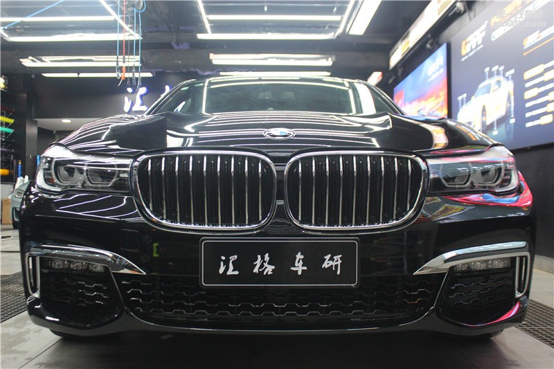 長沙汽車透明膜實(shí)體店 寶馬7系施工透明膜 高亮透明膜