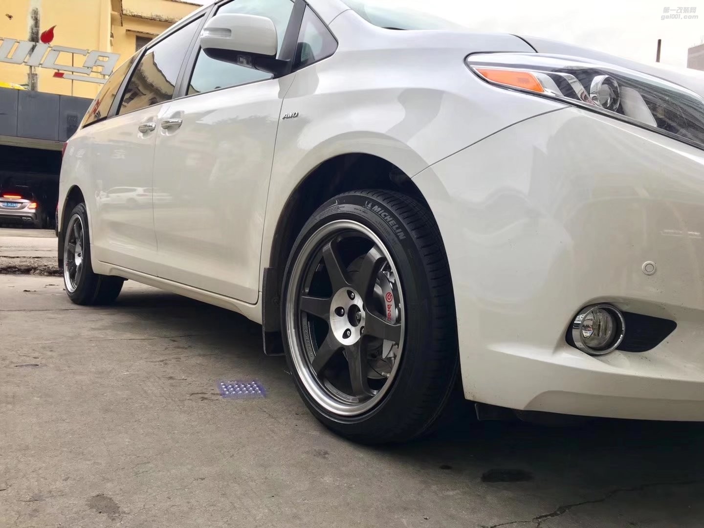 塞納，換 19寸 RAYS TE37 SL 完工！
