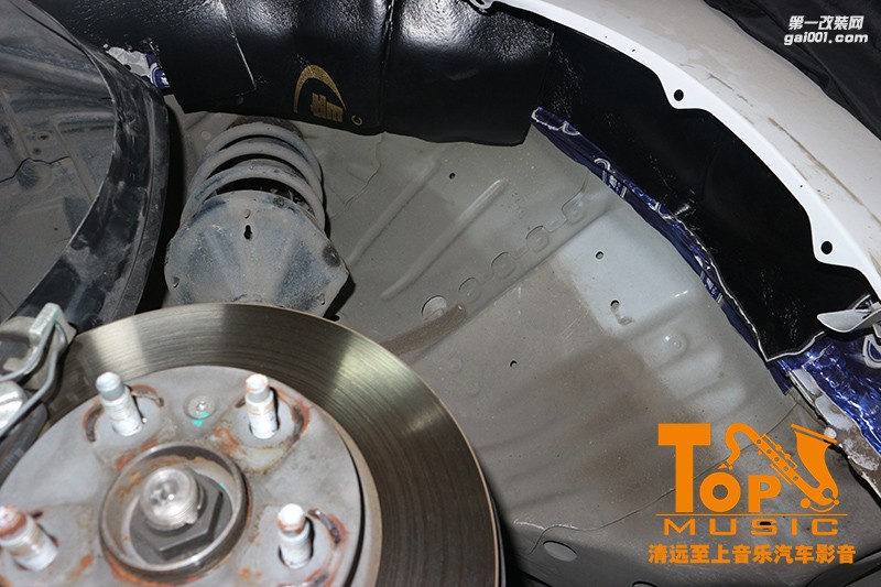 兩大產(chǎn)品相結(jié)合，讓雪佛蘭科沃茲一路“靜”享美音【清遠(yuǎn)至上汽車音響改裝】