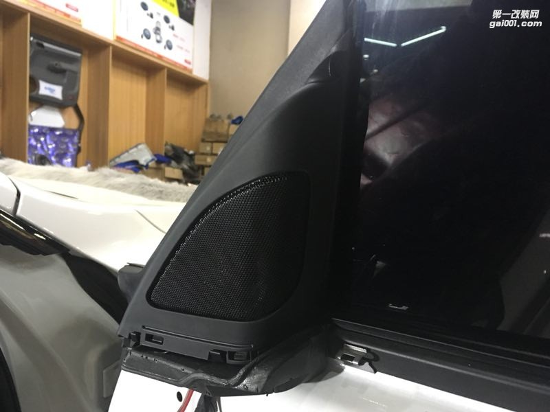 入耳即醉好馬配好“聲”汕頭寶馬3系GT改裝法國FOCAL勁浪三分頻追求極致操控與完美音質(zhì)汕頭市星悅汽車音響
