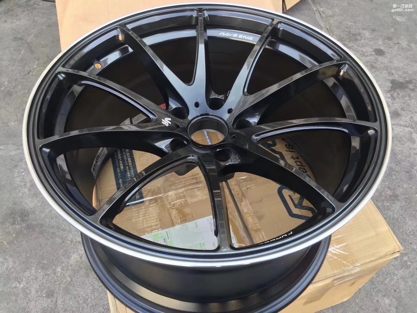 裝車完工！ 抓緊時間換鞋啦！