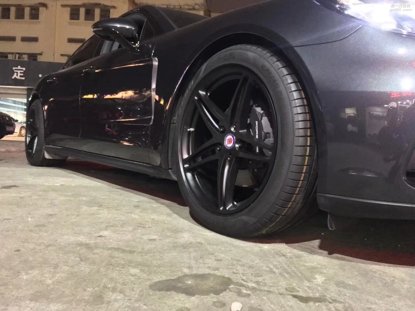 新帕拉米拉  ? 倍耐力PZ4 ?美國 HRE ????