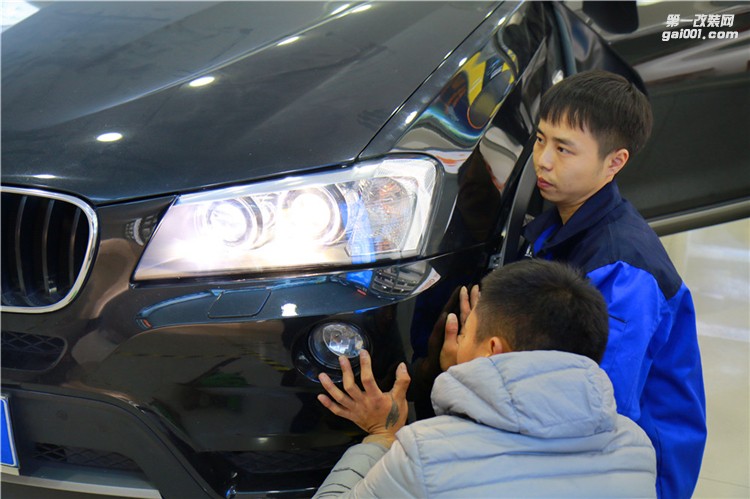 成都寶馬X3汽車大燈改裝氙氣燈歐司朗魄破曉者LED雙光透鏡