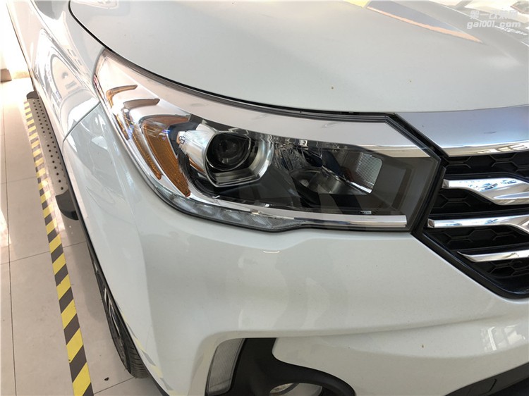 廣汽傳祺GS4成都改裝車燈氙氣燈海拉雙光透鏡歐司朗 飛利浦LED日間行車燈四川鑫帕車燈實體店改裝