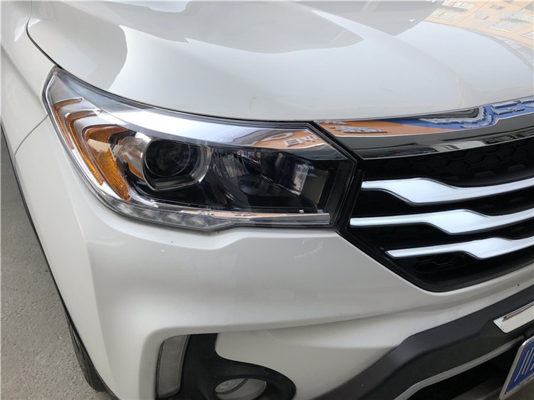 廣汽傳祺GS4成都改裝車燈氙氣燈海拉雙光透鏡歐司朗 飛利浦LED日間行車燈四川鑫帕車燈實體店改裝