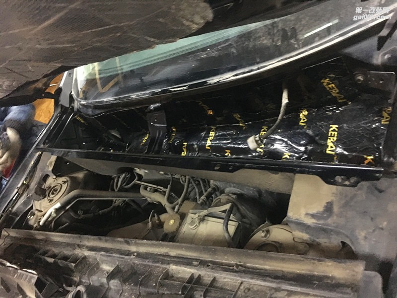 從根源上減少汽車噪音的干擾唐山樂暢汽車音響一汽X80全車隔音降噪