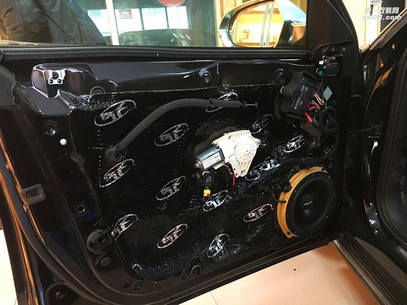 奧迪A6L改裝伊頓專車專用汽車音響---唐山樂(lè)暢