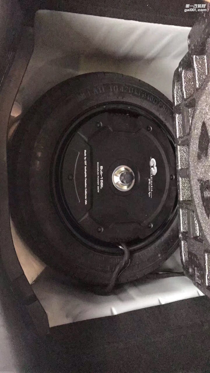 汕頭市星悅汽車(chē)音響本田飛度隔音降噪音噪聲莫入音響改裝勁浪PS165F3三分頻進(jìn)入“發(fā)燒”狀態(tài)