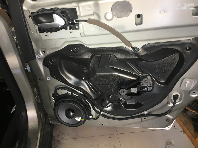 音樂的享受雪鐵龍C5汽車專業(yè)音響改裝JBL---唐山樂暢汽車音響