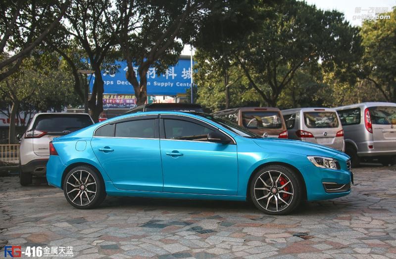 沃爾沃S60L全車改色案例分享RG瑞集金屬天藍改色膜