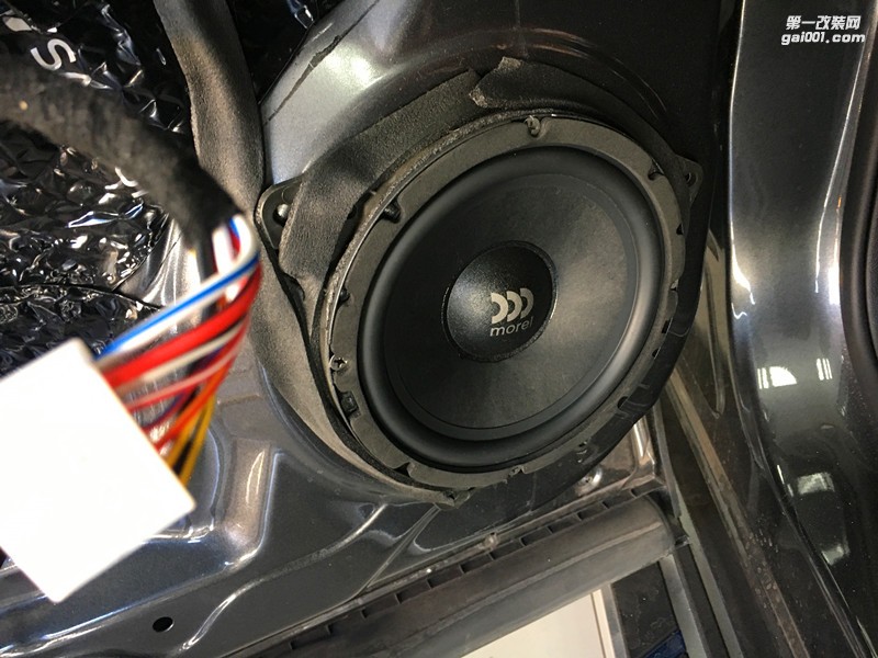 唐山汽車音響改裝--長安CS75升級魔雷喇叭