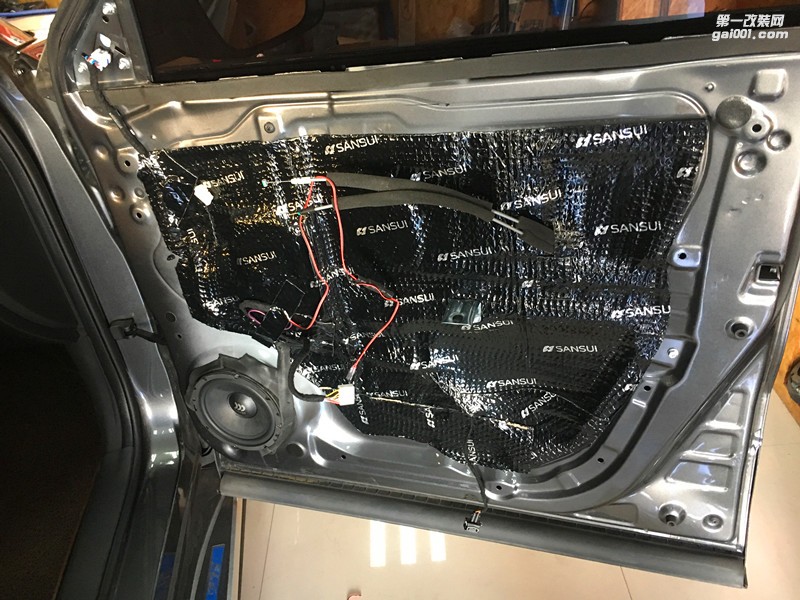 唐山汽車音響改裝--長安CS75升級魔雷喇叭