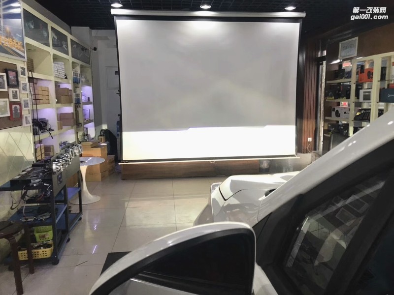 長(zhǎng)安CS15改氙燈海拉5雙光透鏡車燈升級(jí)效果分享