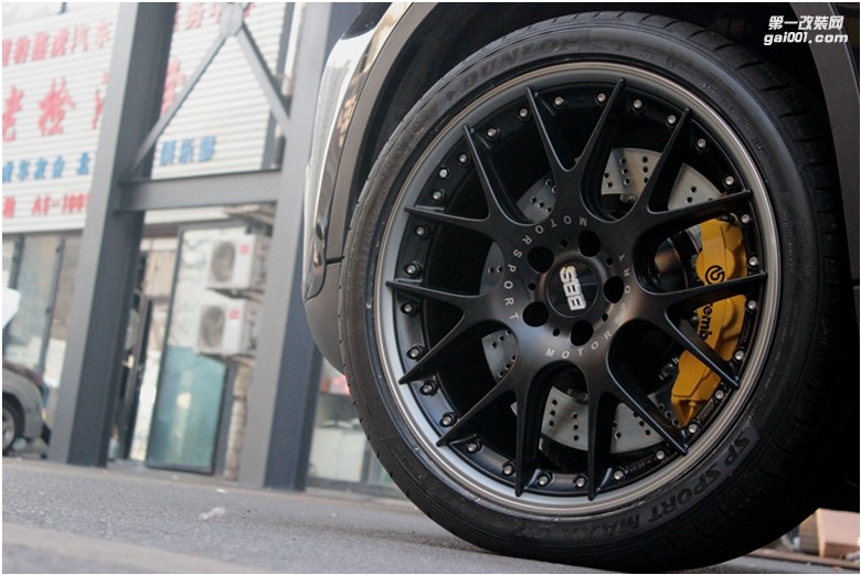 海亞：寶馬X6 升級 德國BBS CH-R 21寸輪轂 意大利brembo GT6 GT4 全原裝剎車套件