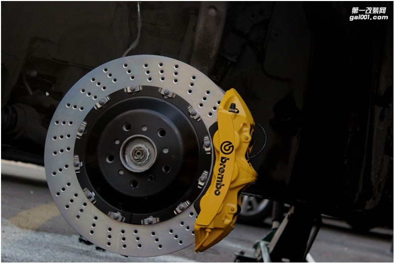 海亞：寶馬X6 升級 德國BBS CH-R 21寸輪轂 意大利brembo GT6 GT4 全原裝剎車套件