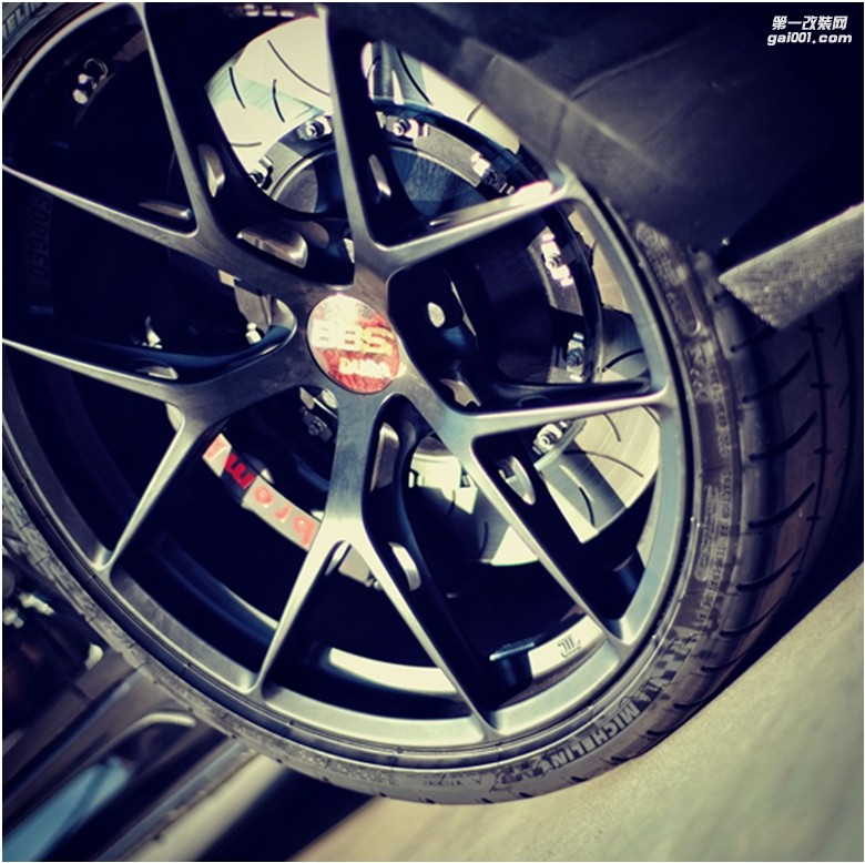 海亞：寶馬F87 M2 升級(jí) 意大利全原裝GT-S M6 M4 剎車套件 日本神級(jí)鏤空FI-R鍛造輪轂