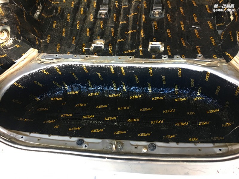 跟噪音說(shuō)再見(jiàn)--唐山樂(lè)暢汽車音響長(zhǎng)城V80全車隔音降噪