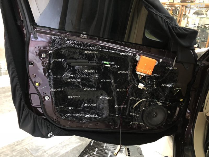 汕頭豐田皇冠汽車隔音減小風(fēng)噪四門升級(jí)三層減弱噪音用山水隔音全新降噪體驗(yàn)汕頭市星悅汽車音響