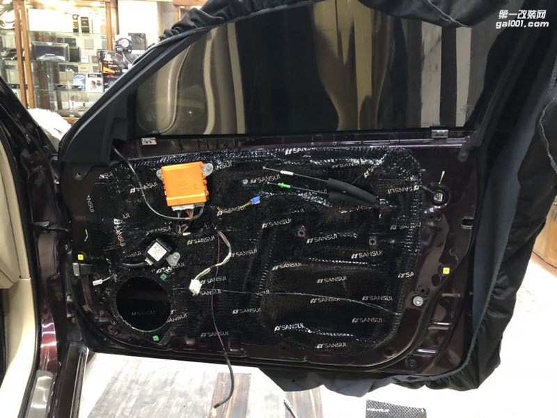 汕頭豐田皇冠汽車隔音減小風(fēng)噪四門升級(jí)三層減弱噪音用山水隔音全新降噪體驗(yàn)汕頭市星悅汽車音響