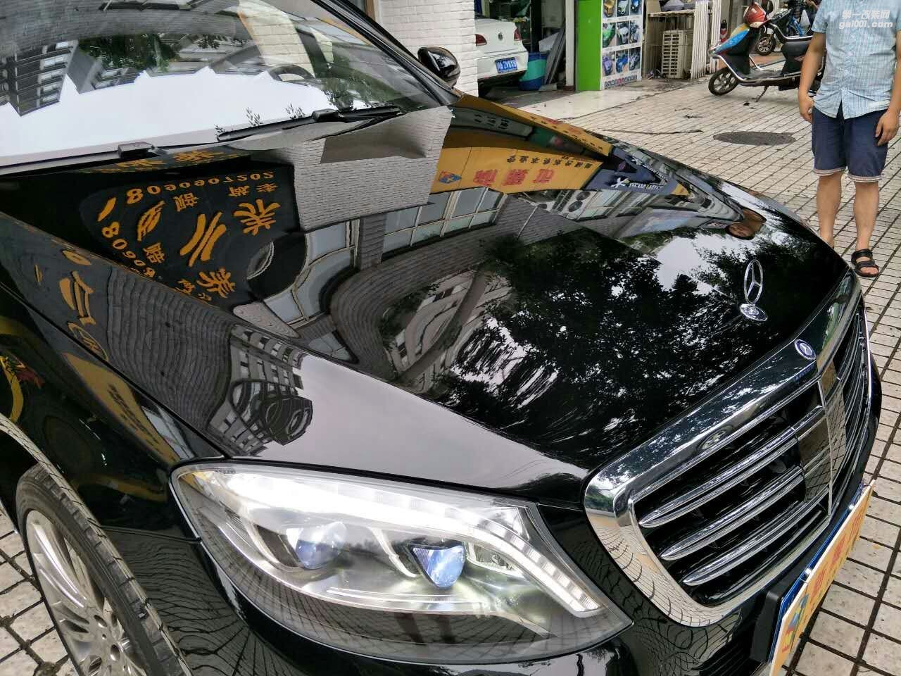 成都車身貼膜漆面透明膜犀牛皮奔馳車身透明膜美國艾利透明膜