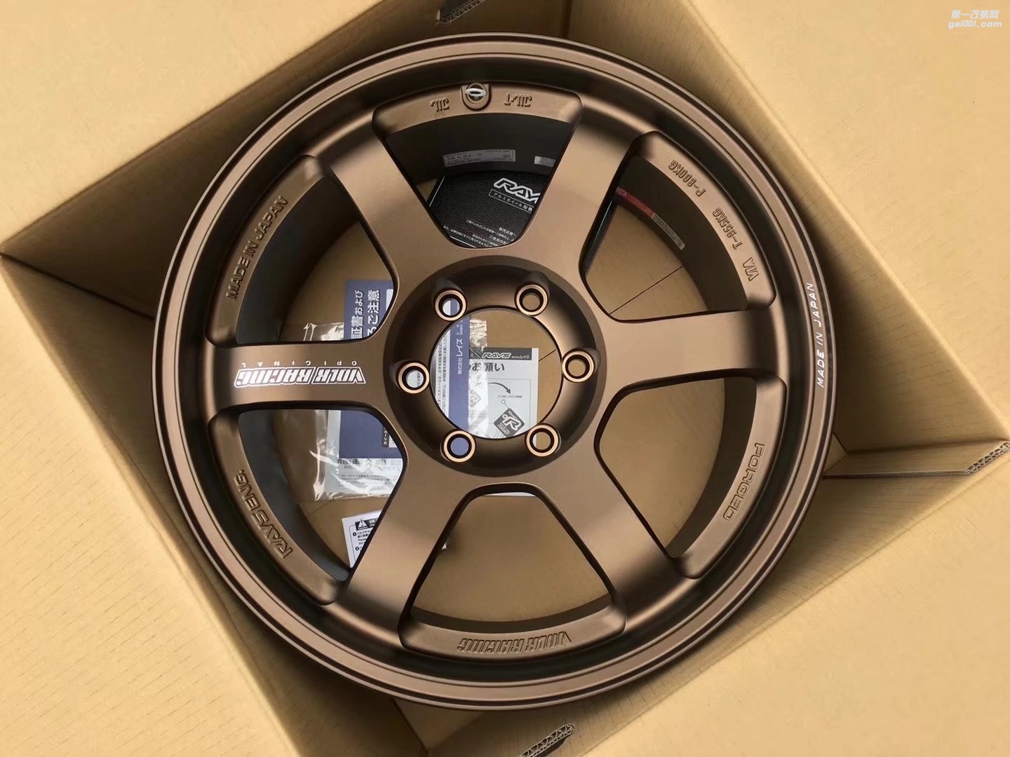 全新BR色，鍛造RAYS TE37 LARGE PM   18寸  9J  ET0  6x139.7  現(xiàn)貨！