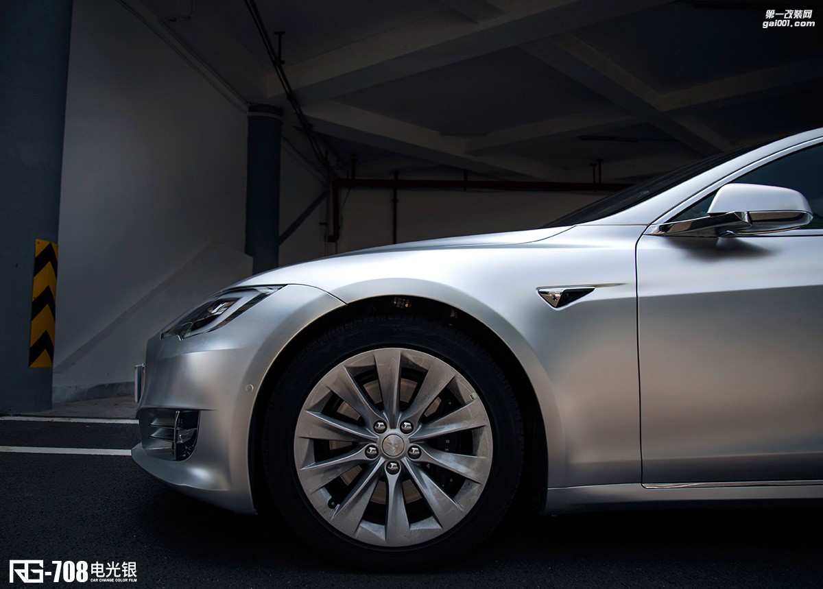 特斯拉Model S 90D全車改色案例分享  電光銀