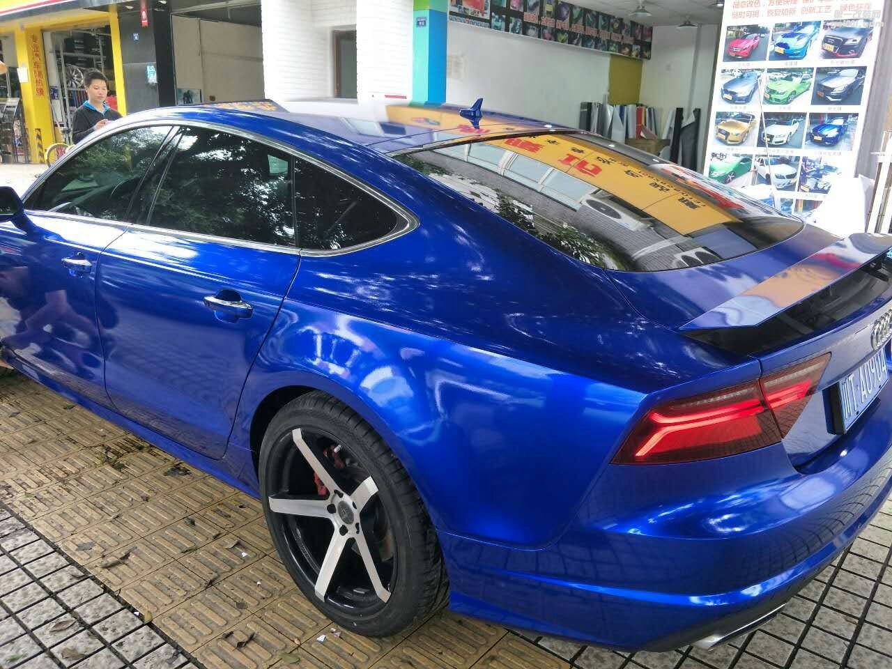 成都全車改色貼膜奧迪A7車身改色貼膜極光藍