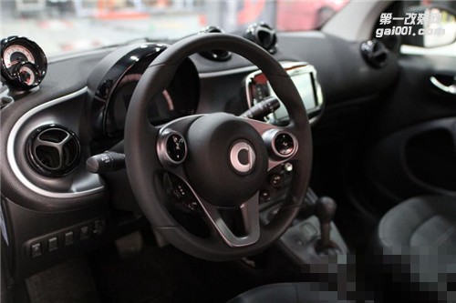 【瘋狂小精靈】smart 0.9Turbo 刷ecu動力升級 獵豹難追!