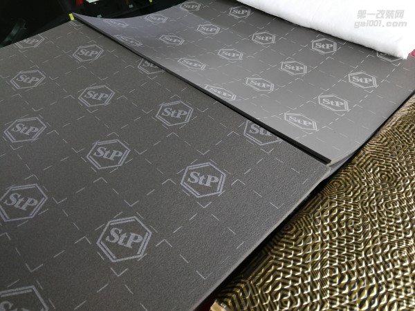 雷克薩斯ES250全車隔音 俄羅斯純進(jìn)口隔音材料打造 泉州山水汽車音響改裝