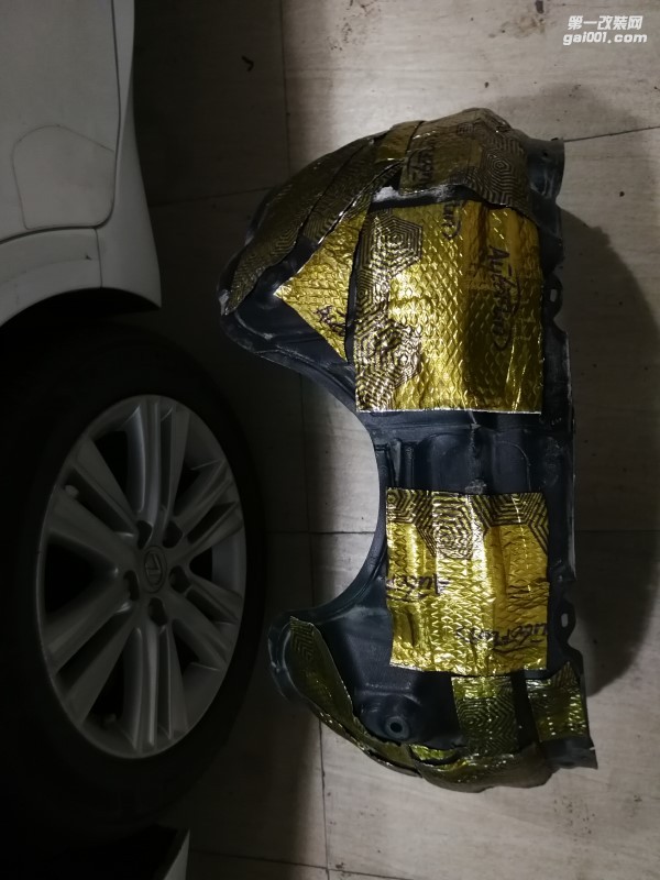 雷克薩斯ES250全車隔音 俄羅斯純進(jìn)口隔音材料打造 泉州山水汽車音響改裝