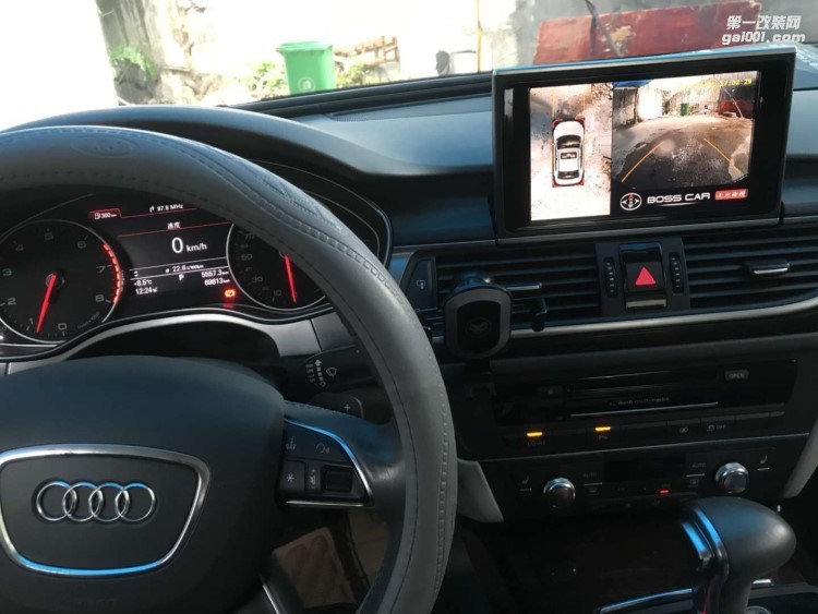 【西安億之星】17款?yuàn)W迪A4L改裝360度全景倒車輔助系統(tǒng)