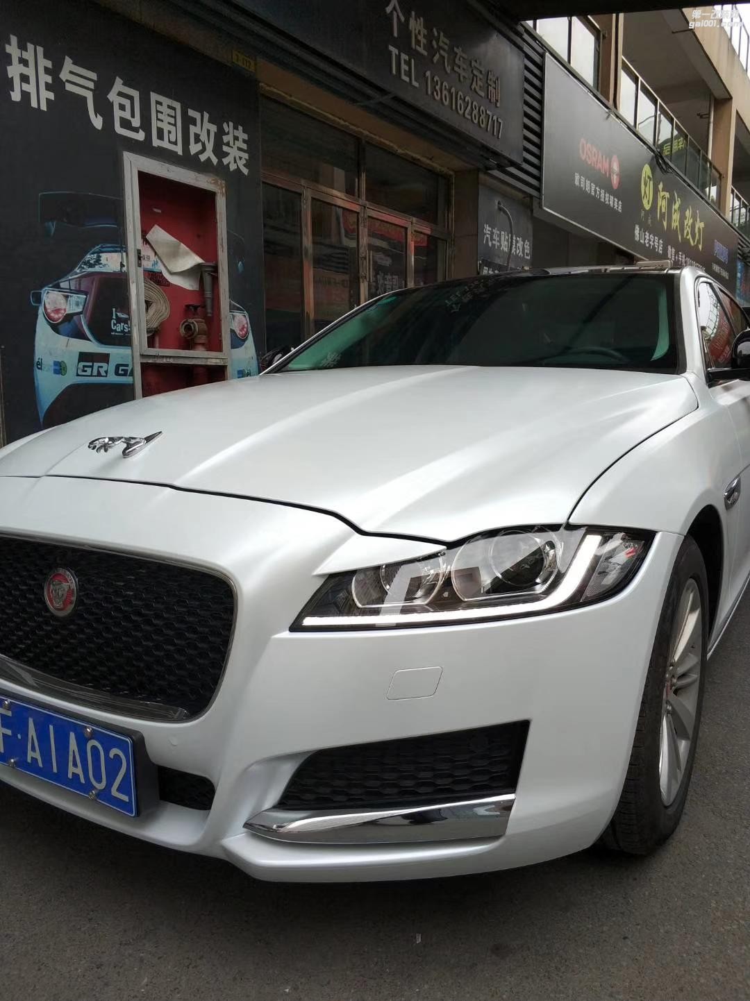 昆山捷豹XF全車電光白
