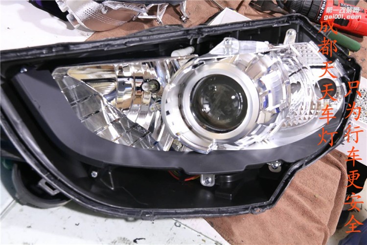 中華改燈案例中華V3車燈改燈改裝雙光透鏡氙氣燈郫縣專業(yè)改燈店成都車燈改燈案例