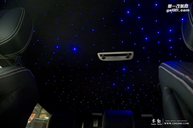 奔馳G63升級(jí)星空流星頂內(nèi)飾-湖南專業(yè)豪車改裝