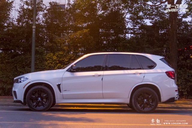 寶馬X5改裝冠軍電子閥門排氣-長沙專業(yè)寶馬改裝