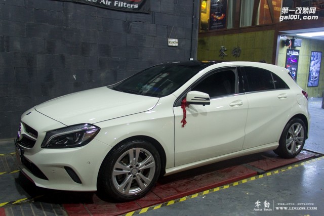 奔馳A200升級AMG A45后包圍、配套雙出排氣-長沙專業(yè)奔馳改裝