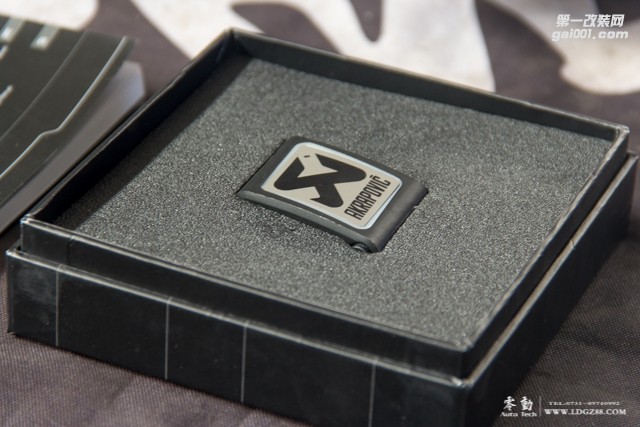 保時(shí)捷卡宴改裝JBOM頭段、AK中尾段排氣-長沙專業(yè)保時(shí)捷改裝