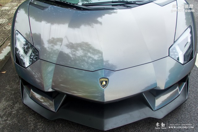 蘭博基尼LP700改裝綿繡灰變色膜-湖南專業(yè)豪車改裝