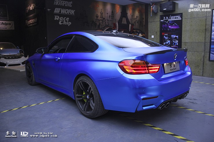 寶馬M4施工啞光電鍍藍(lán)-湖南專業(yè)寶馬改裝