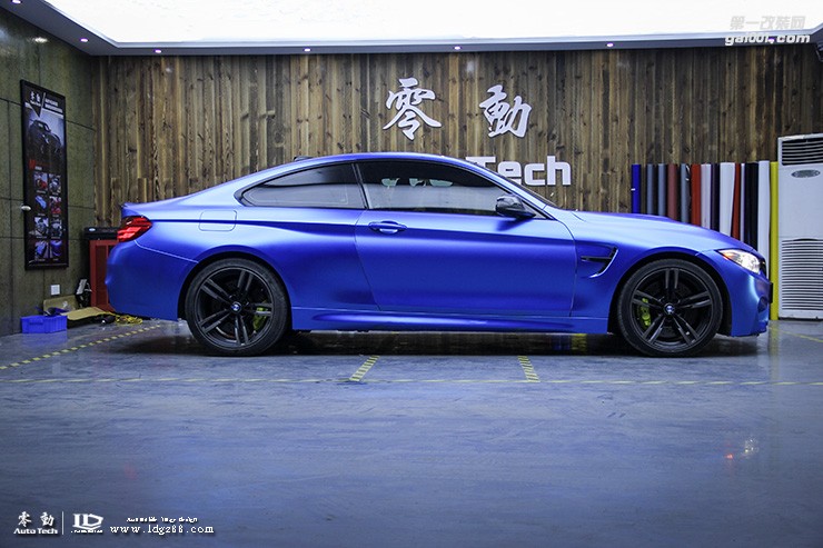 寶馬M4施工啞光電鍍藍(lán)-湖南專業(yè)寶馬改裝