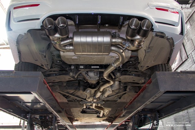 寶馬420改M4包圍、CGW電子閥門排氣-長沙專業(yè)寶馬改裝