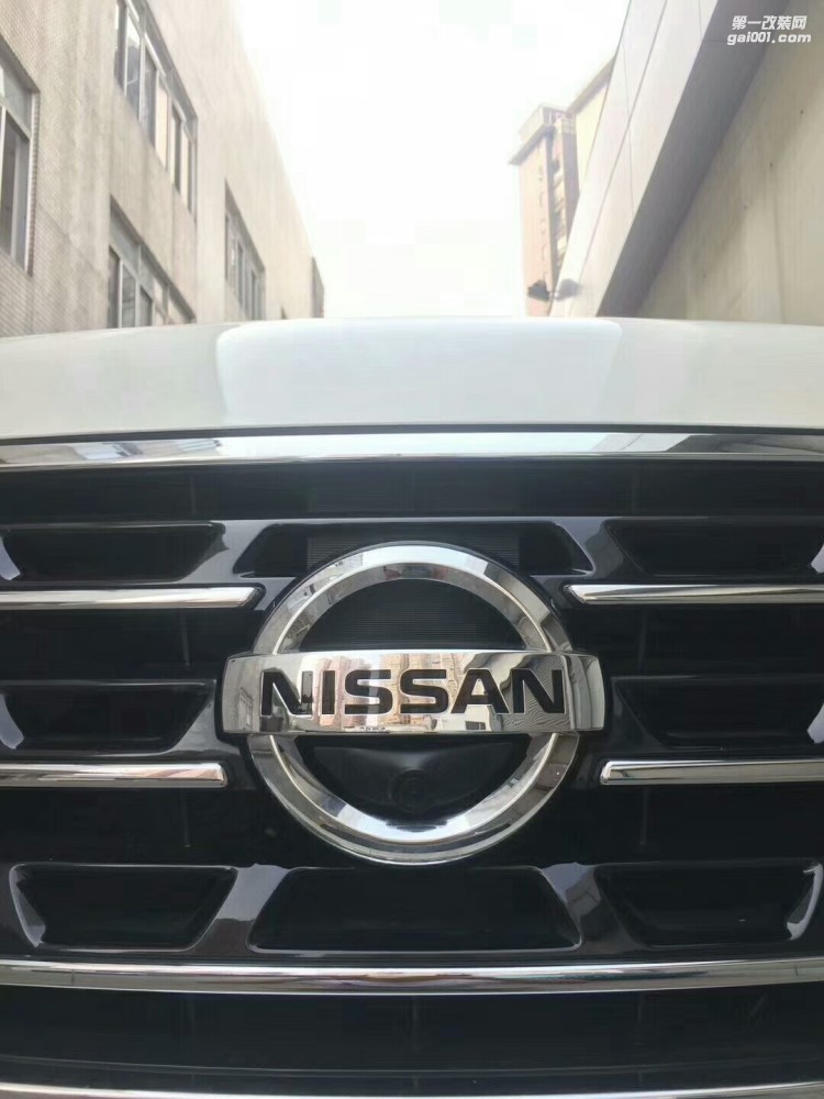 【西安億之星】日產(chǎn)高配途樂(lè)改裝360度無(wú)縫全景倒車(chē)泊車(chē)輔助系統(tǒng)