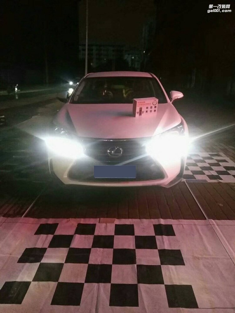 【西安億之星】雷克薩斯NX200原車屏改裝360度無(wú)縫全景倒車泊車輔助系統(tǒng)