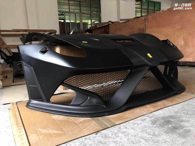mansory專屬改裝打造 Ferrari法拉利F12空力套件