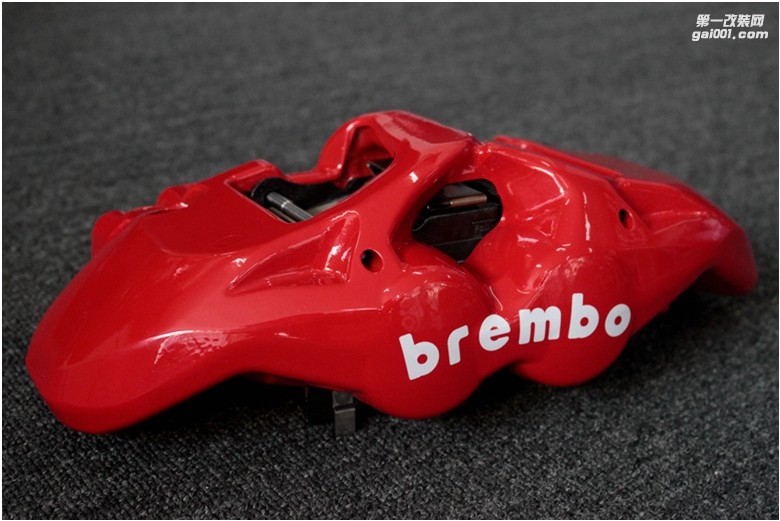 海亚：意大利BREMBO全原装套件最新出品BM-4活塞搭配345一体碟 适配A3高尔夫速腾GLI迈腾途观CC甲壳虫WRX BRZ