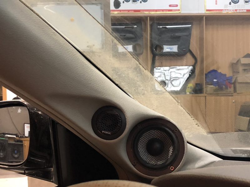 日產(chǎn)天籟全車隔音降噪音響改裝法國勁浪165AS3三分頻英國創(chuàng)世紀(jì)功放享受甜美人聲天籟之音汕頭市星悅汽車音響