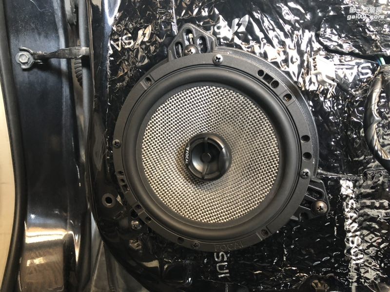 日產(chǎn)天籟全車隔音降噪音響改裝法國勁浪165AS3三分頻英國創(chuàng)世紀(jì)功放享受甜美人聲天籟之音汕頭市星悅汽車音響